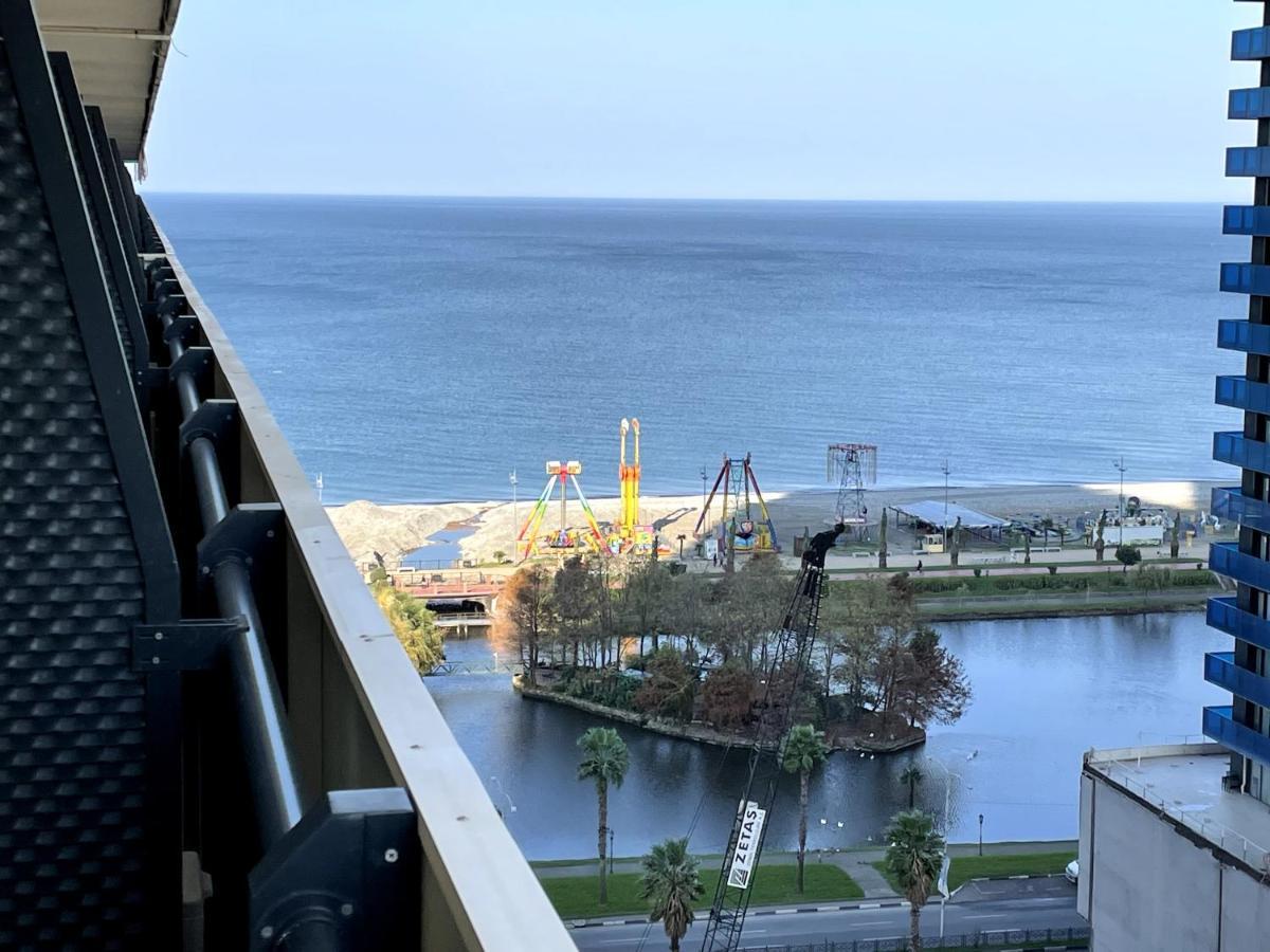 Orbi City Sea View Батуми Экстерьер фото