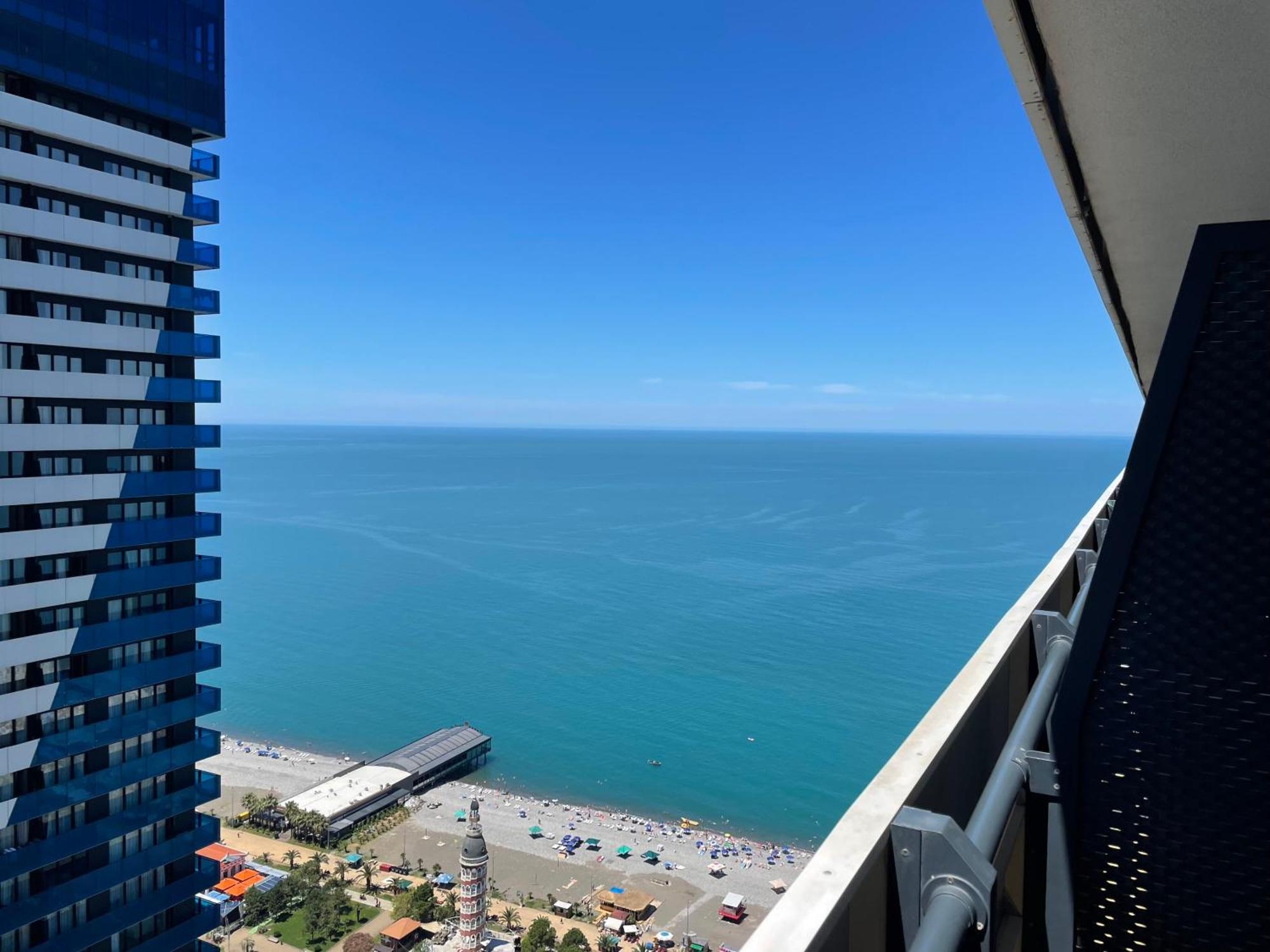 Orbi City Sea View Батуми Экстерьер фото
